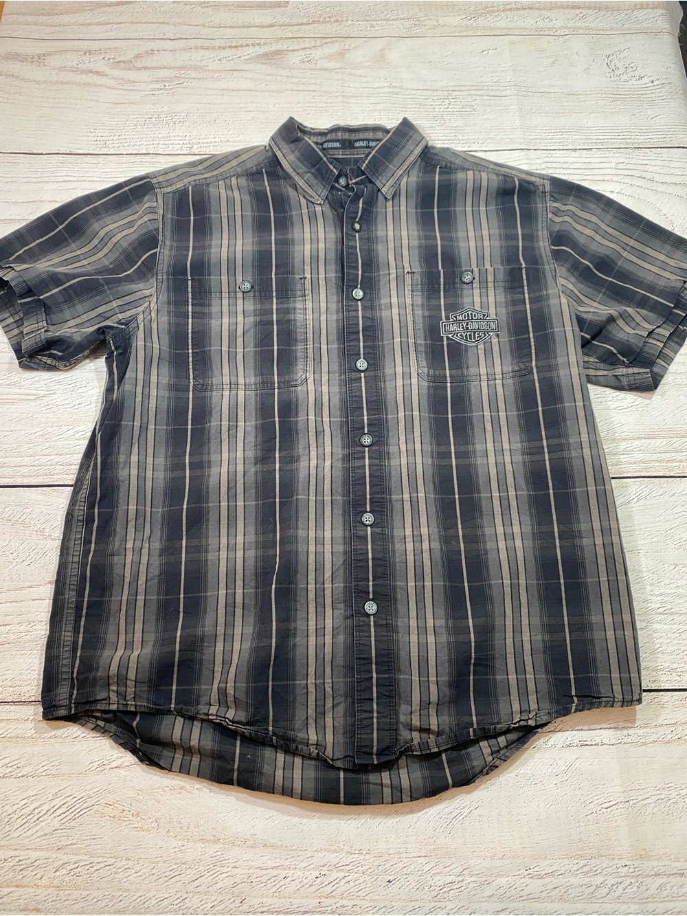 Harley-Davidson Men's Short Sleeve Plaid Button-Up Shirt - Black/Gray Large